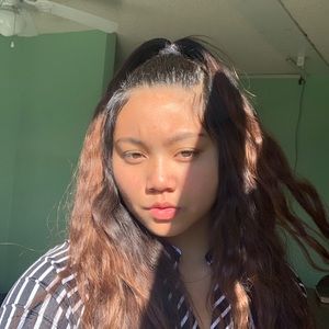 Meet your Posher, Angelyn